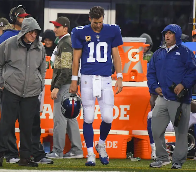 Phil Simms wants Giants to get Eli Manning into a rhythm against Jets -  Newsday