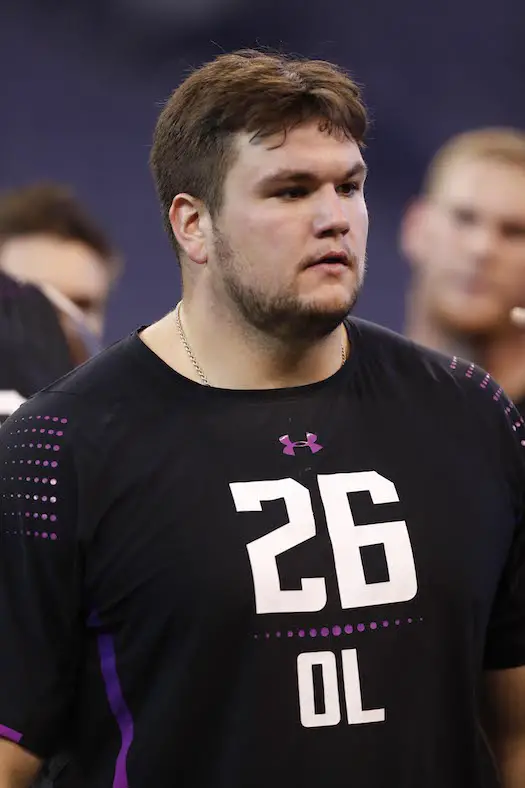 NFL news and rumors: How Browns' new deal with David Njoku impacts Cowboys'  Dalton Schultz, new Vikings regime's approach, more