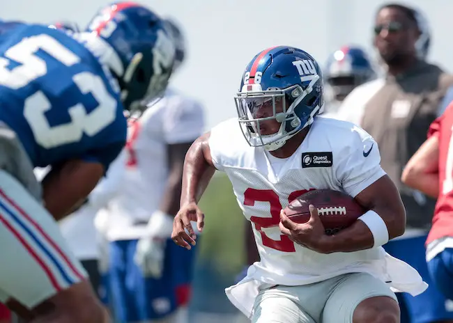 Giants agree to terms with RB Eli Penny, waive OT George Asafo-Adjei