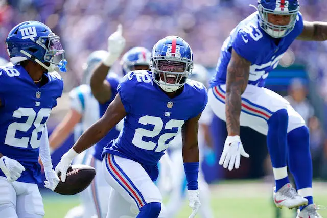 NY Giants: Tae Crowder helps seal 1st win, lands on IR with hamstring