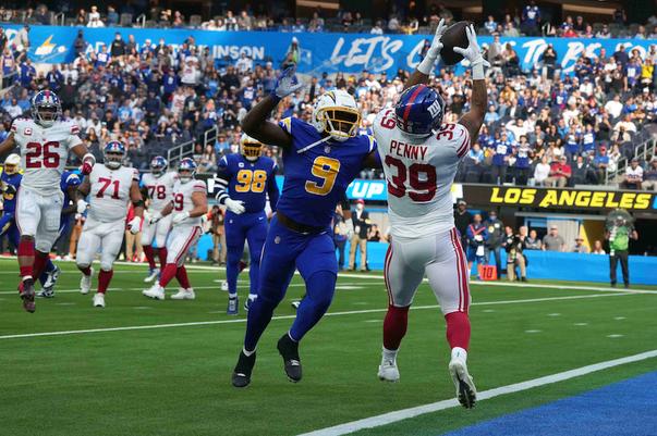 Game Review: Los Angeles Chargers 37 - New York Giants 21 - Big Blue  Interactive