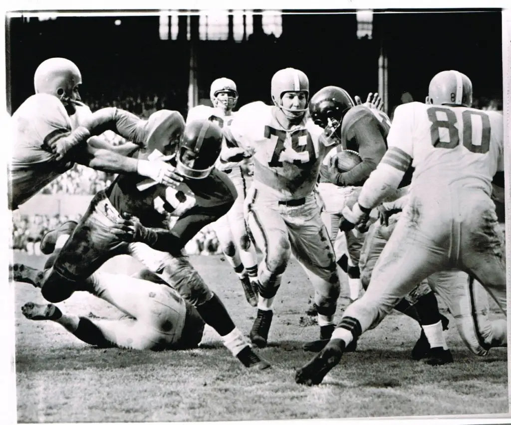 DIY Refurbished 1950s Youth Football Helmet: 1954 Pittsburgh Steelers