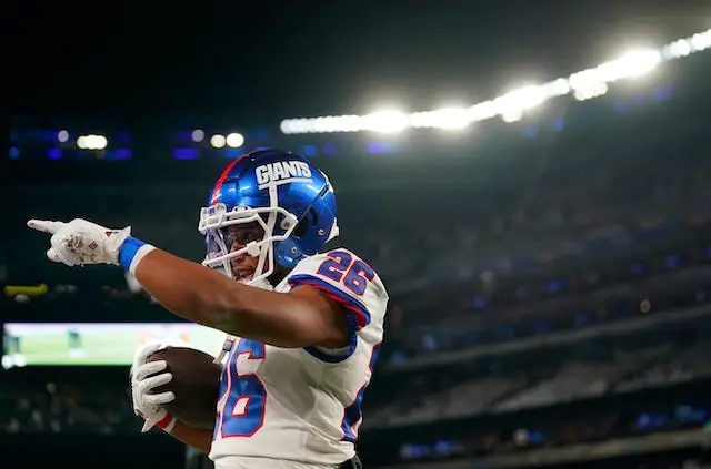 New York Giants and Saquon Barkley roll past the Chicago Bears 20-12