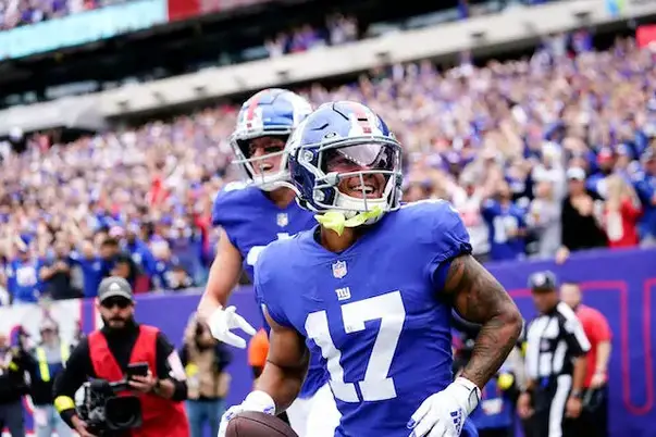Happy BLUE Year!! New York Giants PLAYOFF Bound! Giants DESTROY Colts  38-10! Jones Comes Of Age! 