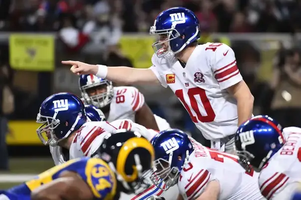 New York Giants' Eli Manning hitting stride again at age 37 - Washington  Times