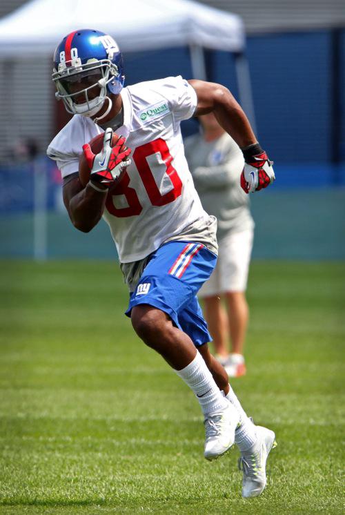 NY Giants All Blue Uniform, Victor Cruz